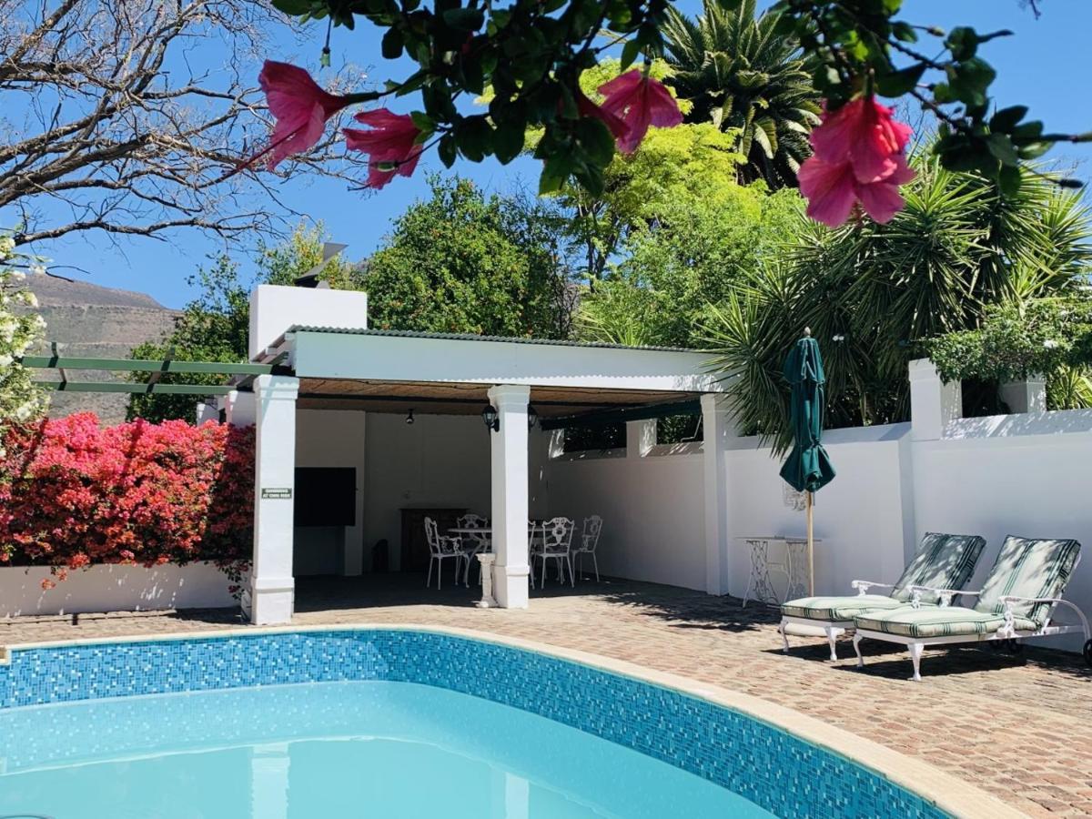 De Wingerd B & B Graaff-Reinet Екстериор снимка